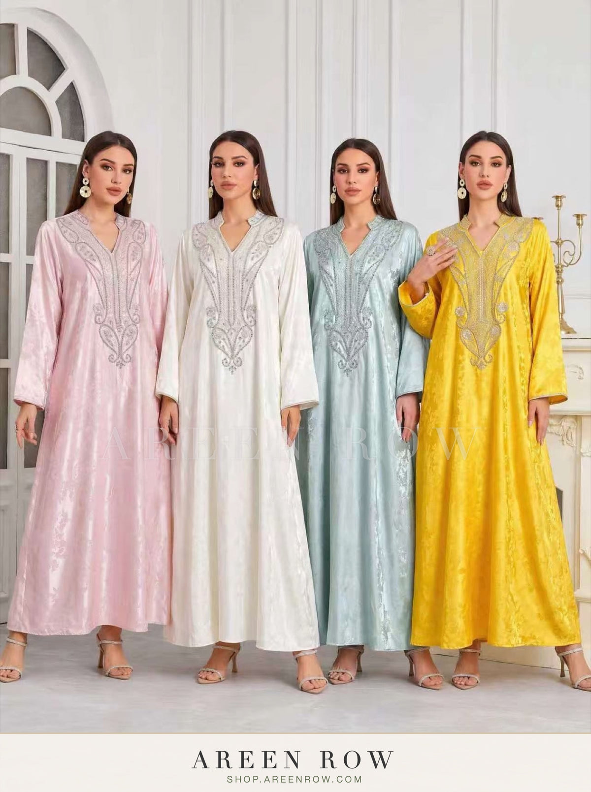 Yasmin Embroidered Jalabiya