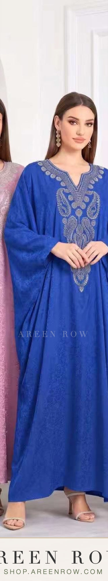 Yasmin Embroidered Jalabiya